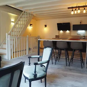 la-mezou-de-bouly.hotels-rhonealpes.com/